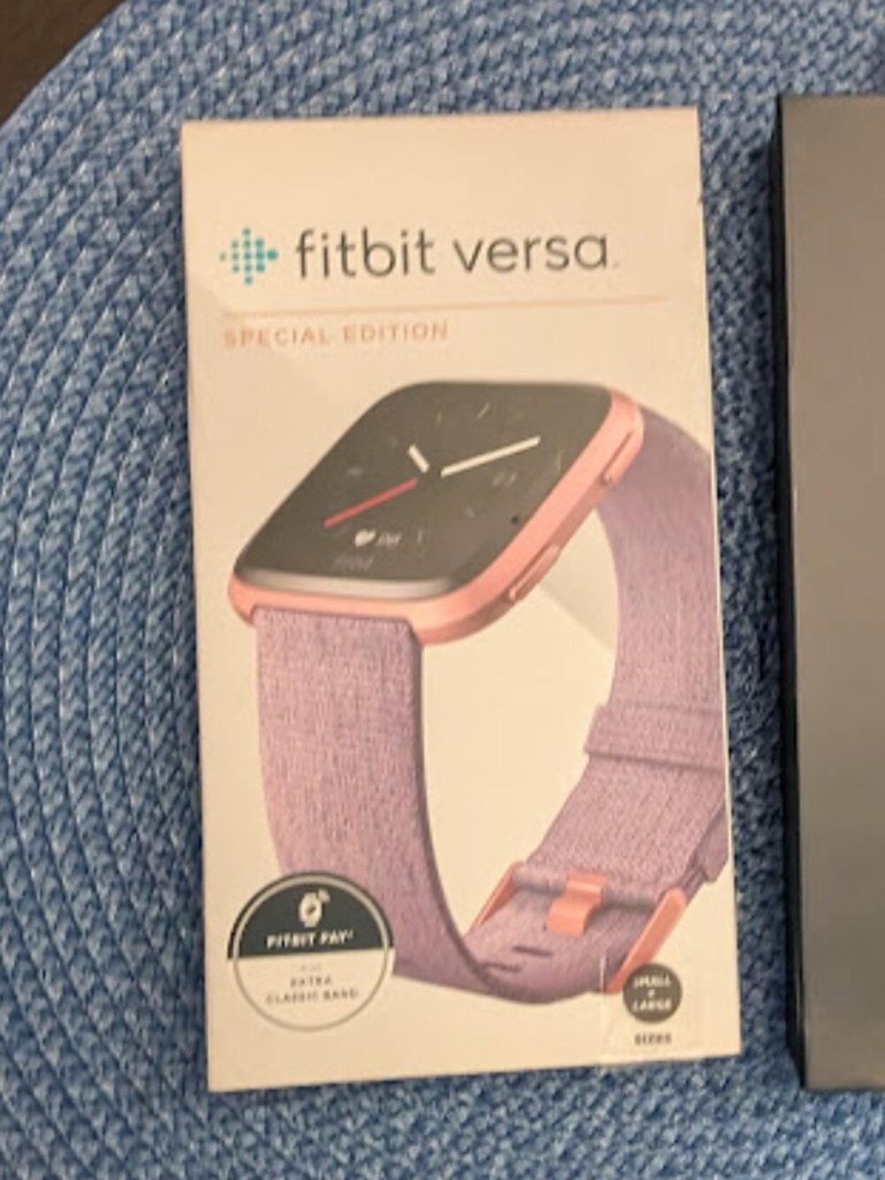 FITBIT Versa Special Edition Watch w/ Extra Classic Band